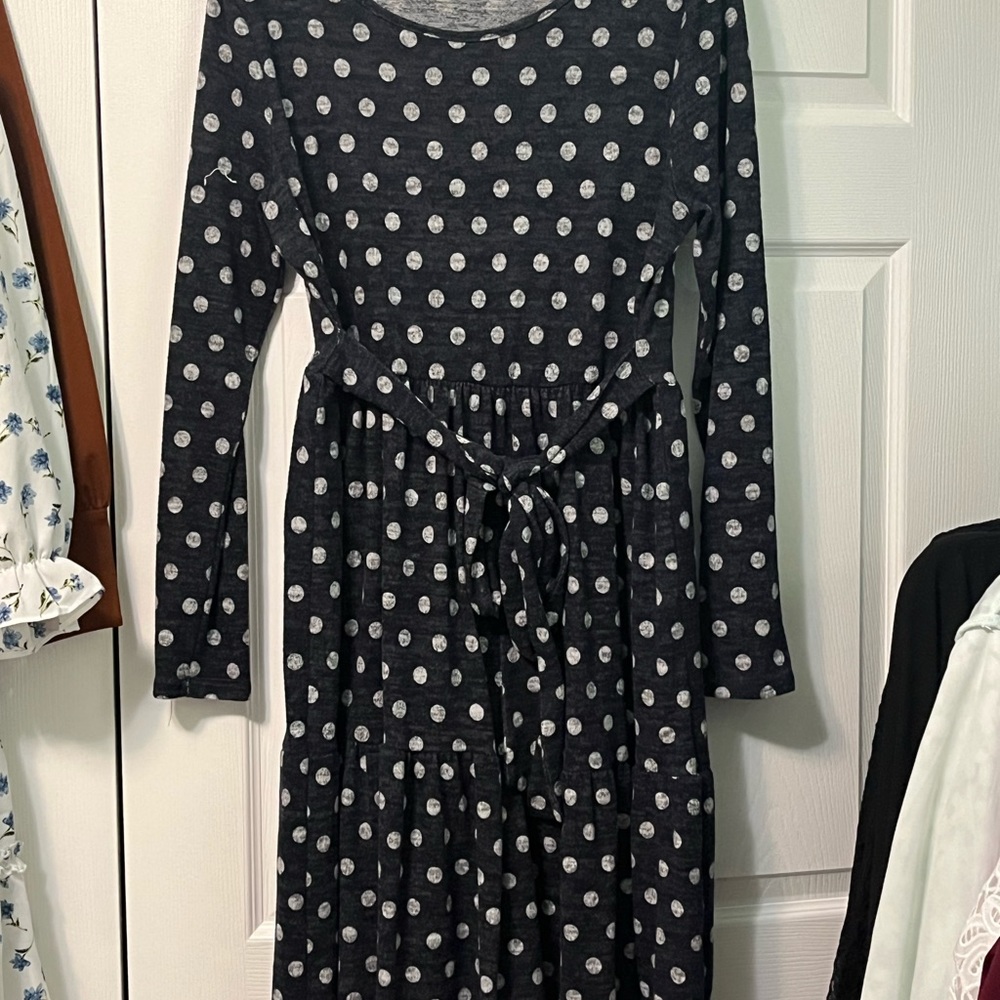 •cute polka dot dress• ⭐️